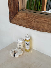 Juuksehoolduskomplekt Glairy My hair secret juukseõli, Valge scrunhie ja Gua sha massaazikamm