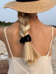 Glairy must scrunchie patsikumm